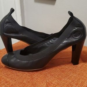 Chanel Stretch Spirit pumps